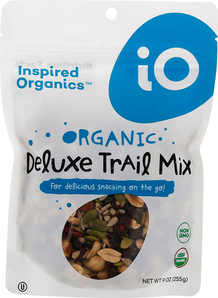 962069-deluxe-trail-mix